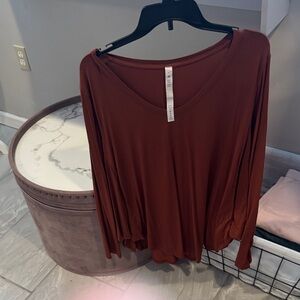 lululemon athletica Long Sleeve modal Top in Rich Rust